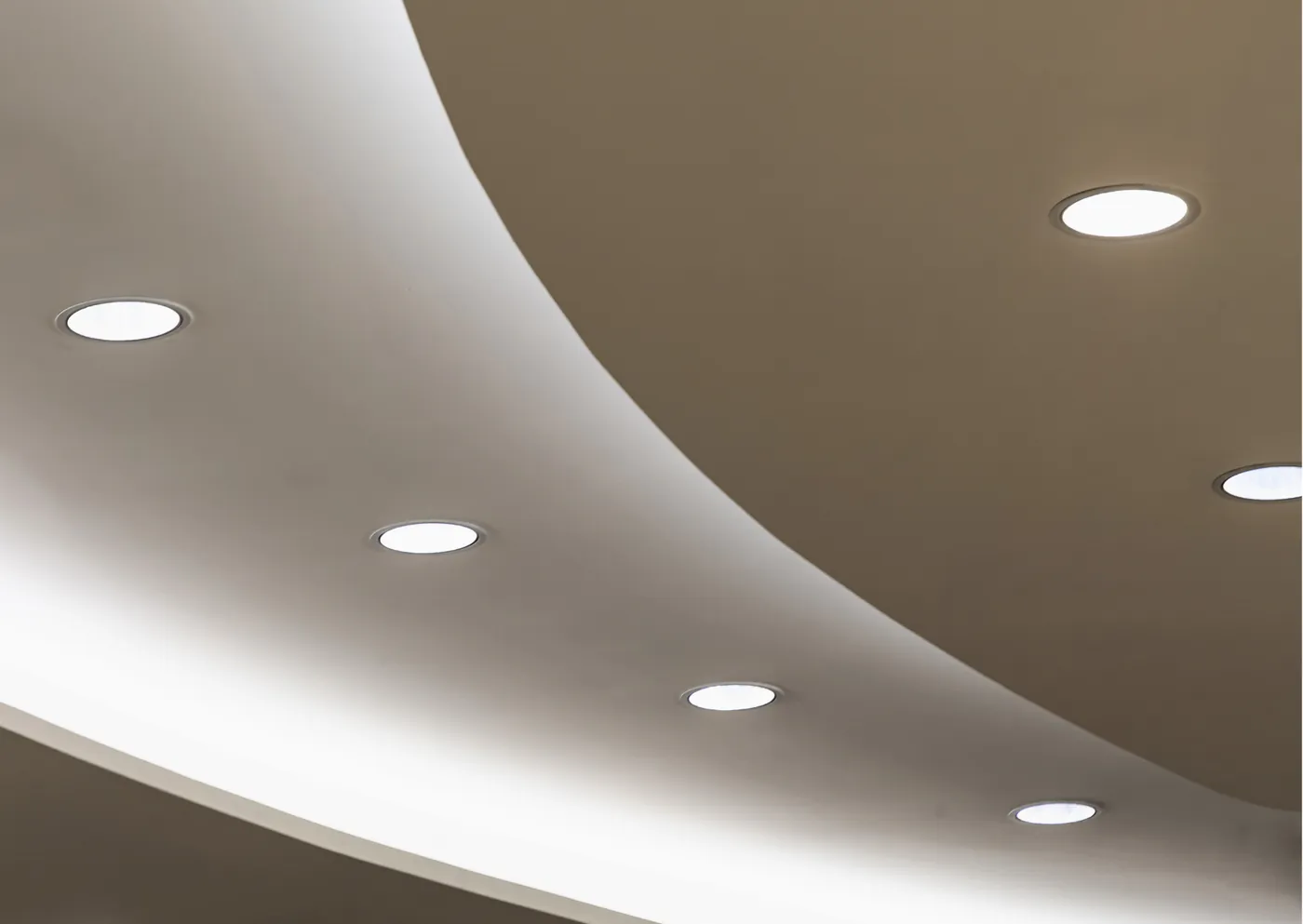 Green Lighting — sterilization and street lighting